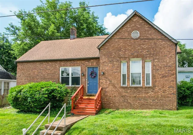 Homes for sale in Herculaneum, MO | 157 Joachim Ave, Herculaneum, MO 63048 | MLS# MIS26032848