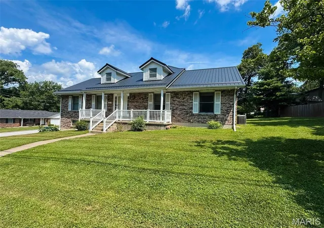 Homes for sale in Hannibal, MO | 2610 Marsh Ave, Hannibal, MO 63401 | MLS# MIS26033029