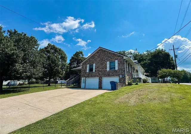Homes for sale in Hannibal, MO | 2610 Marsh Ave, Hannibal, MO 63401 | MLS# MIS26033029