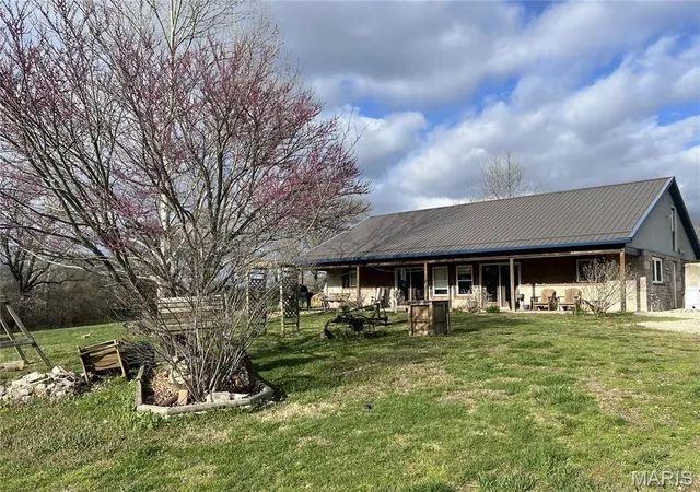 Homes for sale in Bloomfield, MO | 26673 County Road 219, Bloomfield, MO 63825 | MLS# MIS26033038