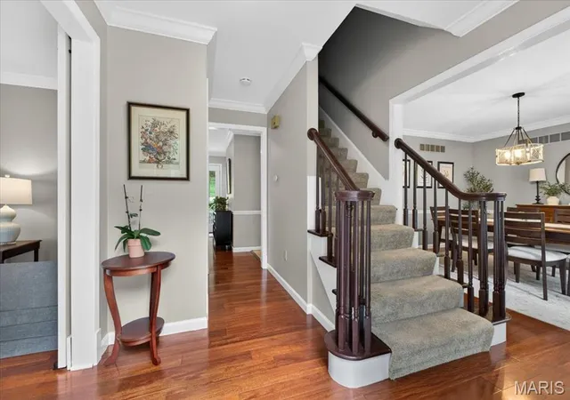3rd image of 14852 Greenleaf Valley Dr, Chesterfield, MO 63017 | MLS# MIS26033072