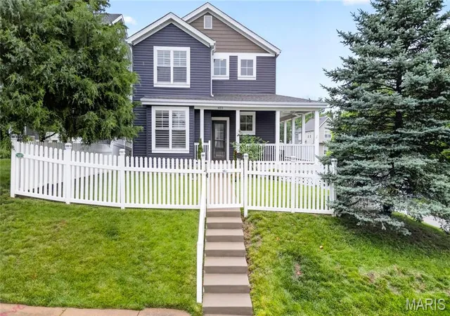 Homes for sale in Kirkwood, MO | 403 George Ave, Kirkwood, MO 63122 | MLS# MIS26033085