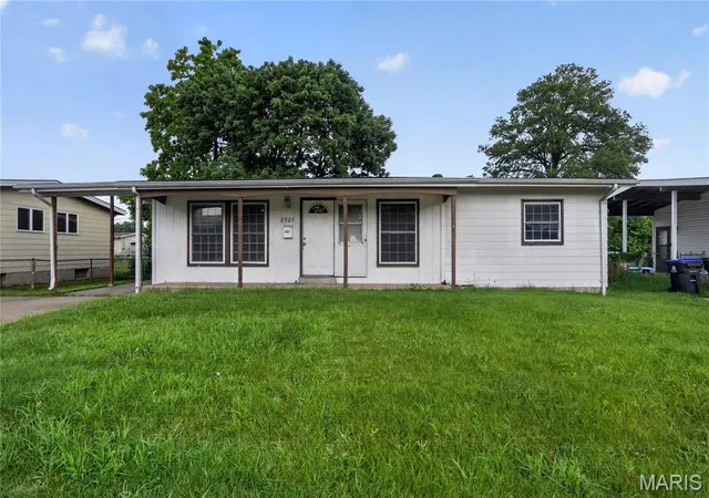 1st image of 2325 Patterson Rd, Florissant, MO 63031 | MLS# MIS26033087
