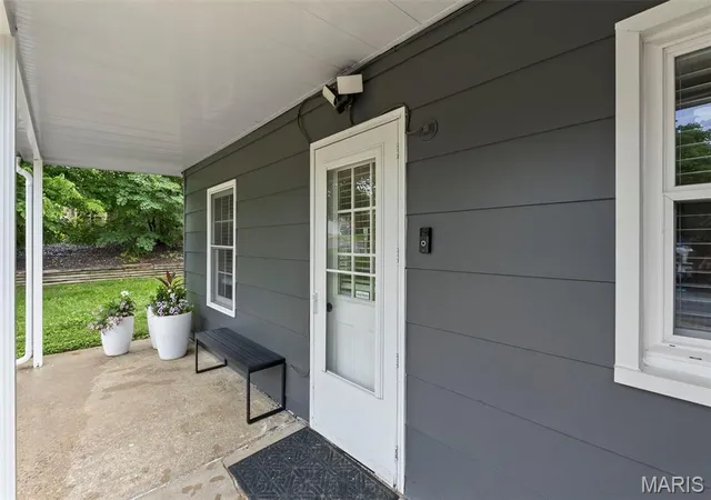 Homes for sale in Cape Girardeau, MO | 860 Poppy Ln, Cape Girardeau, MO 63701 | MLS# MIS26033093