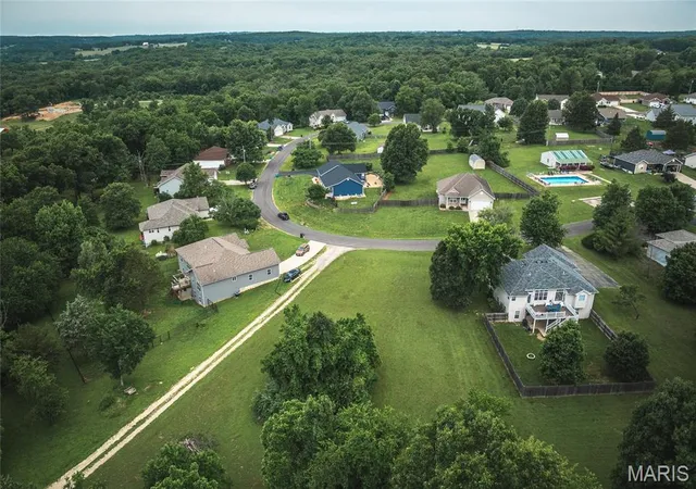 Homes for sale in Rolla, MO | 10375 Summerfield Dr, Rolla, MO 65401 | MLS# MIS26033132