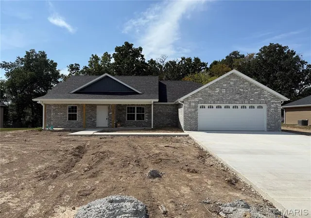 1st image of 1100 Daytona Dr, Lebanon, MO 65536 | MLS# MIS26033148