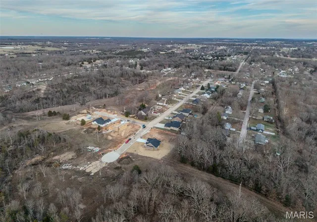 24th image of 1100 Daytona Dr, Lebanon, MO 65536 | MLS# MIS26033148