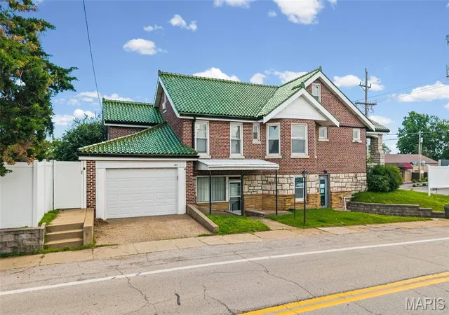 2nd image of 8923 Gravois Rd, Saint Louis, MO 63123 | MLS# MIS26033287