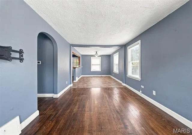 Photo 3 of Single family home for sale at 704 E State Hwy 72, Rolla, MO 65401 | MLS# MIS26033302 | Listing updated on 2026-09-29