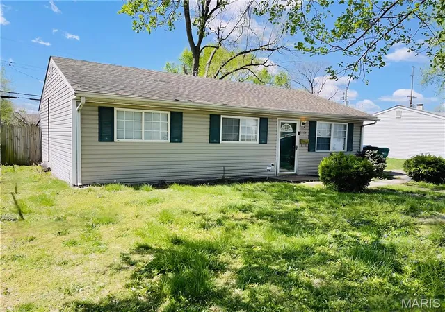 Homes for sale in Cahokia, IL | 1604 Parklane Dr, Cahokia, IL 62206 | MLS# MIS26033381