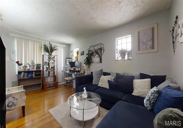Photo 4 of Single family home for sale at 6835 Plymouth Ave, Saint Louis, MO 63130 | MLS# MIS26033503 | Listing updated on 2026-09-27