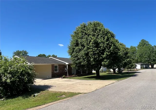 Homes for sale in Piedmont, MO | 220 Navajo St, Piedmont, MO 63957 | MLS# MIS26033504