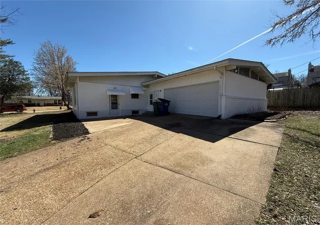 Photo 28 of Single family home for sale at 515 Crestvale Dr, Saint Louis, MO 63119 | MLS# MIS26033505 | Listing updated on 2026-10-01