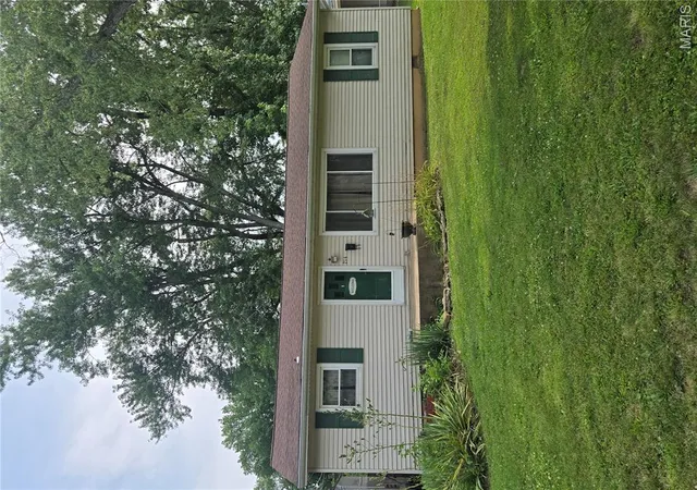 Homes for sale in Farmington, MO | 214 Oak St, Farmington, MO 63640 | MLS# MIS26033557