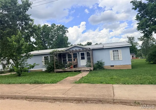 Homes for sale in Park Hills, MO | 439 E Elvins Blvd, Park Hills, MO 63601 | MLS# MIS26033616