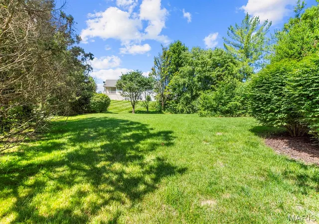 Homes for sale in Columbia, IL | 1515 Gedern Dr, Columbia, IL 62236 | MLS# MIS26033619