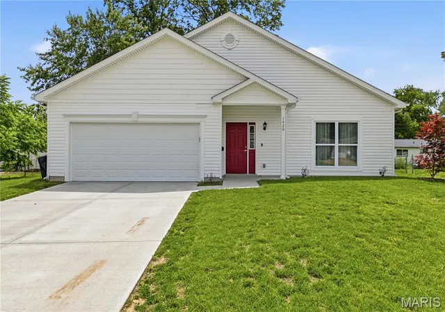 1st image of 1420 Swallow Ln, Florissant, MO 63031 | MLS# MIS26033641