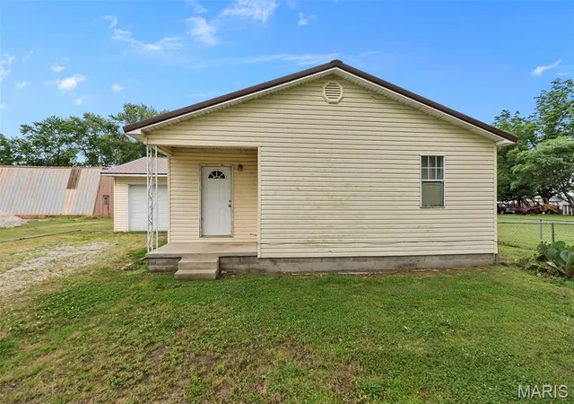 Homes for sale in Essex, MO | 111 State Hwy 114, Essex, MO 63846 | MLS# MIS26033648