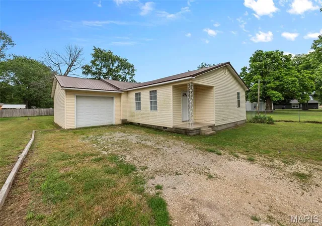 Homes for sale in Essex, MO | 111 State Hwy 114, Essex, MO 63846 | MLS# MIS26033648