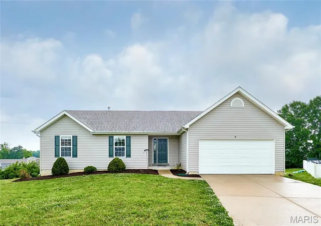 Homes for sale in Troy, MO | 10 Sugarberry Ct, Troy, MO 63379 | MLS# MIS26033682
