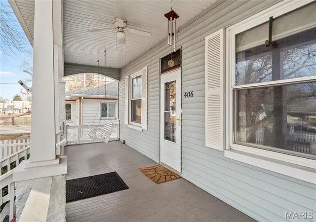 Homes for sale in Lebanon, IL | 406 W Saint Louis St, Lebanon, IL 62254 | MLS# MIS26033690