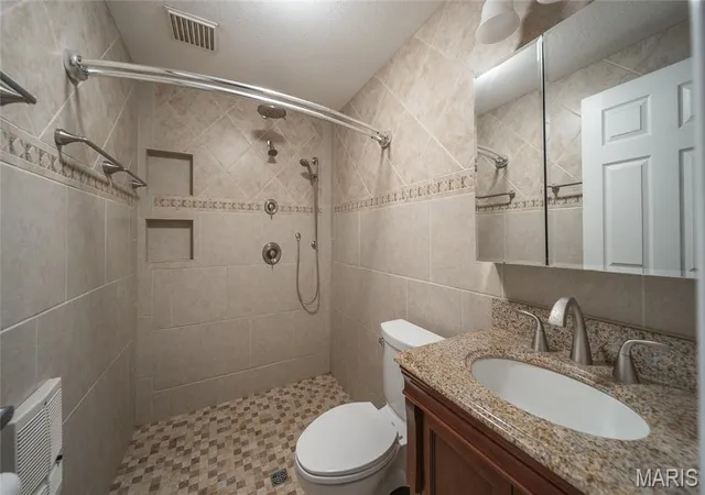 Photo 4 of Single family home for sale at 522 Hwy Ff, Bourbon, MO 65441 | MLS# MIS26033715 | Listing updated on 2026-10-06