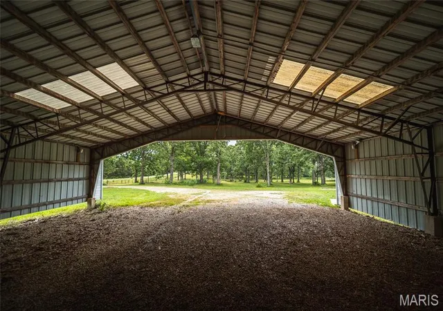 3rd image of 522 Hwy Ff, Bourbon, MO 65441 | MLS# MIS26033715
