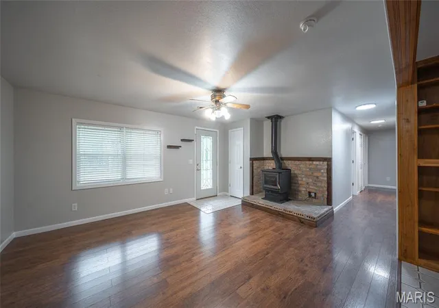 Photo 1 of Single family home for sale at 522 Hwy Ff, Bourbon, MO 65441 | MLS# MIS26033715 | Listing updated on 2026-10-06