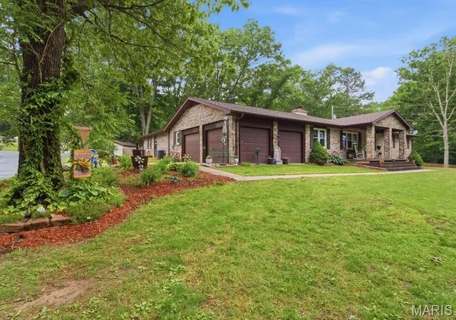 Homes for sale in Houston, MO | 16924 W Hwy B, Houston, MO 65483 | MLS# MIS26033814