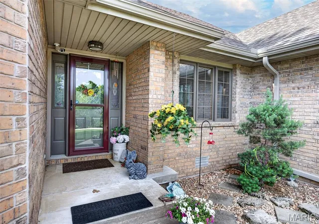 Homes for sale in Lebanon, MO | 26659 Owens Dr, Lebanon, MO 65536 | MLS# MIS26033834