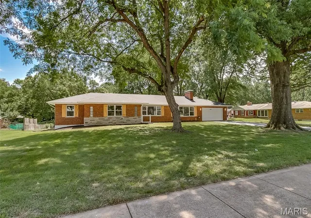 Homes for sale in Bellefontaine Nghbrs, MO | 11640 Bellefontaine Rd, Bellefontaine Nghbrs, MO 63138 | MLS# MIS26033898