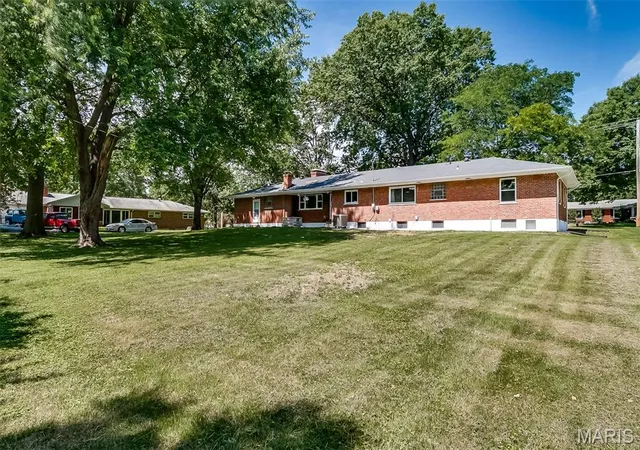 Homes for sale in Bellefontaine Nghbrs, MO | 11640 Bellefontaine Rd, Bellefontaine Nghbrs, MO 63138 | MLS# MIS26033898