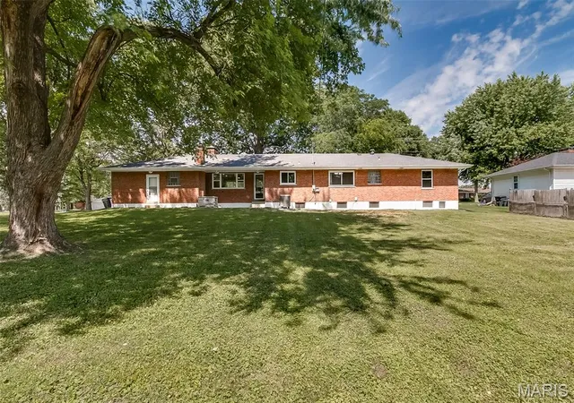 Homes for sale in Bellefontaine Nghbrs, MO | 11640 Bellefontaine Rd, Bellefontaine Nghbrs, MO 63138 | MLS# MIS26033898