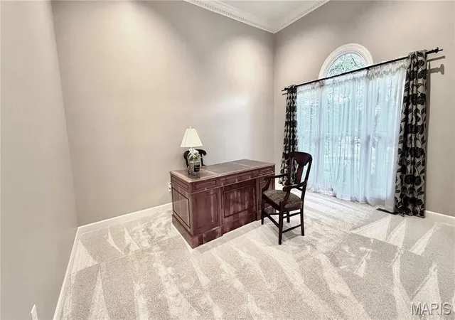 Photo 3 of Single family home for sale at 2154 White Lane Dr, Chesterfield, MO 63017 | MLS# MIS26033915 | Listing updated on 2026-09-13