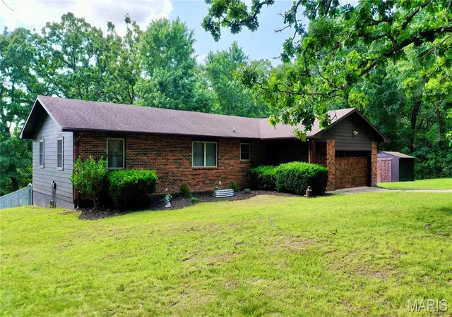 Homes for sale in Salem, MO | 319 County Road 5030, Salem, MO 65560 | MLS# MIS26033926
