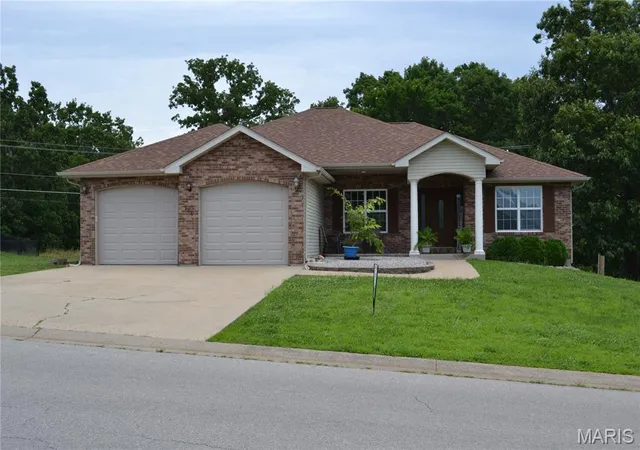 Homes for sale in Saint Robert, MO | 144 Ridgeview Dr, Saint Robert, MO 65584 | MLS# MIS26033943