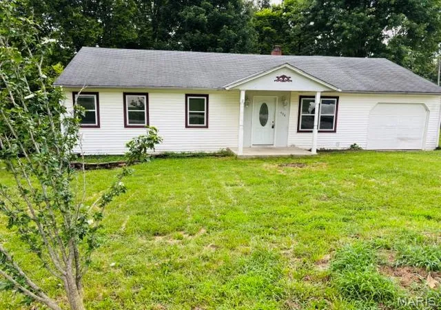 Homes for sale in Steelville, MO | 436 Hickory St, Steelville, MO 65565 | MLS# MIS26034004