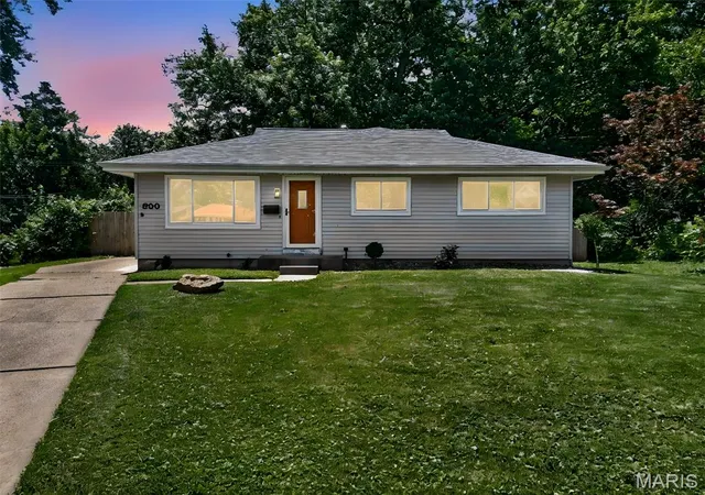 38th image of 800 Crowder Dr, Florissant, MO 63031 | MLS# MIS26034016