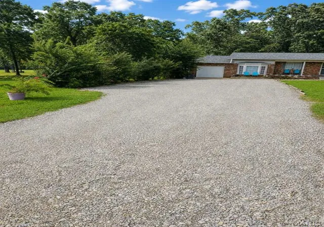 Homes for sale in Doniphan, MO | 4441 State Hwy 142, Doniphan, MO 63935 | MLS# MIS26034028