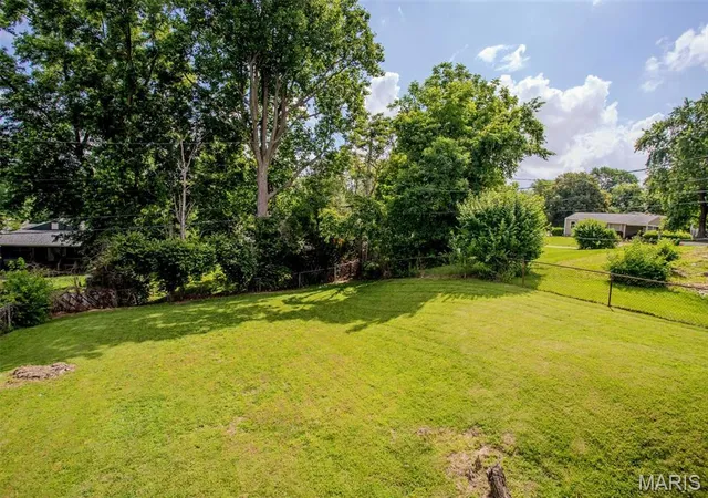 Homes for sale in Hazelwood, MO | 12605 Missouri Bottom Rd, Hazelwood, MO 63042 | MLS# MIS26034050