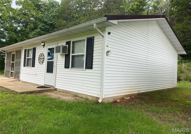 Homes for sale in Eminence, MO | (Undisclosed), Eminence, MO 65466 | MLS# MIS26034069