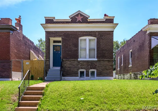 Photo 1 of Single family home for sale at 5030 Grace Ave, St Louis, MO 63116 | MLS# MIS26034073 | Listing updated on 2026-09-03