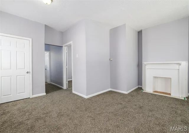 Photo 3 of Single family home for sale at 5030 Grace Ave, St Louis, MO 63116 | MLS# MIS26034073 | Listing updated on 2026-09-03