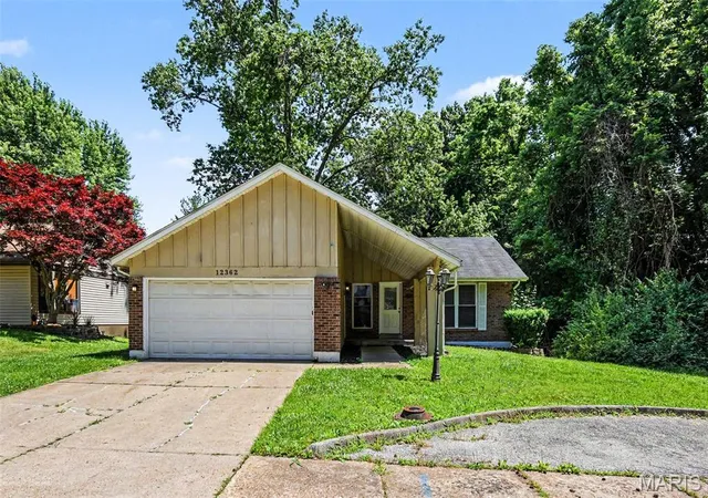 Homes for sale in Black Jack, MO | 12362 Trailforest Ln, Black Jack, MO 63033 | MLS# MIS26034129