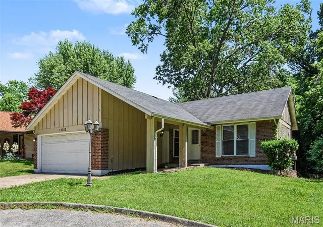 Homes for sale in Black Jack, MO | 12362 Trailforest Ln, Black Jack, MO 63033 | MLS# MIS26034129