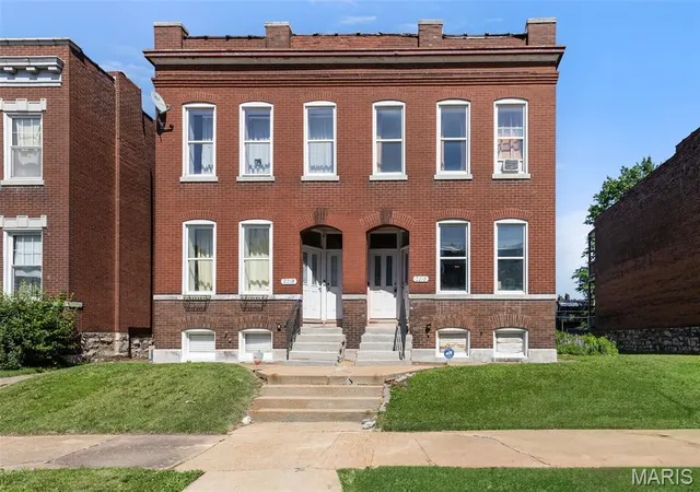 1st image of 2210 Missouri Ave, Saint Louis, MO 63104 | MLS# MIS26034150