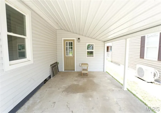 Homes for sale in Dexter, MO | 1409 Ray St, Dexter, MO 63841 | MLS# MIS26034151