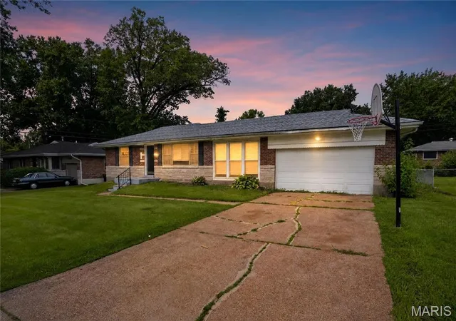 1st image of 9625 Colony Dr, St Louis, MO 63137 | MLS# MIS26034162