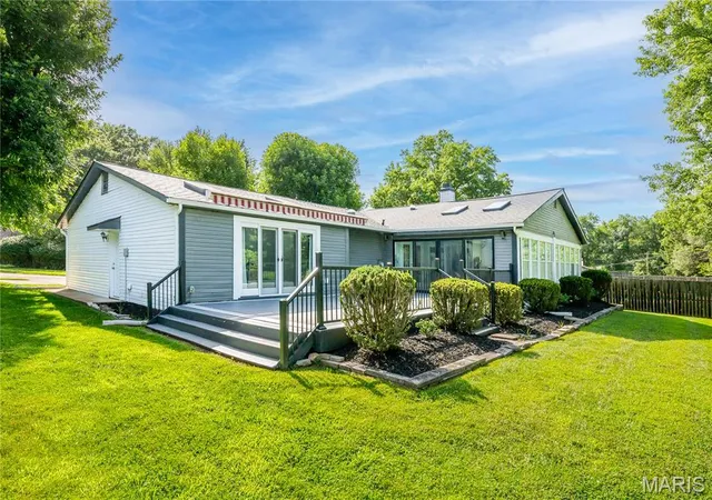 Homes for sale in Unincorporated, MO | 1712 Pensacola Dr, Unincorporated, MO 63146 | MLS# MIS26034164