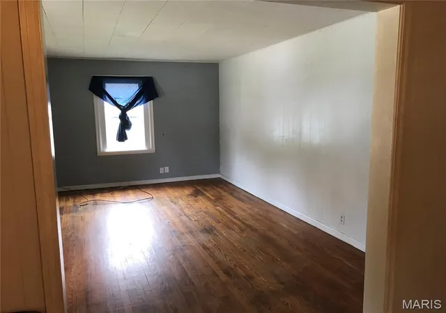 Photo 2 of Single family home for sale at 1017 Lynwood Dr, Rolla, MO 65401 | MLS# MIS26034165 | Listing updated on 2026-09-30